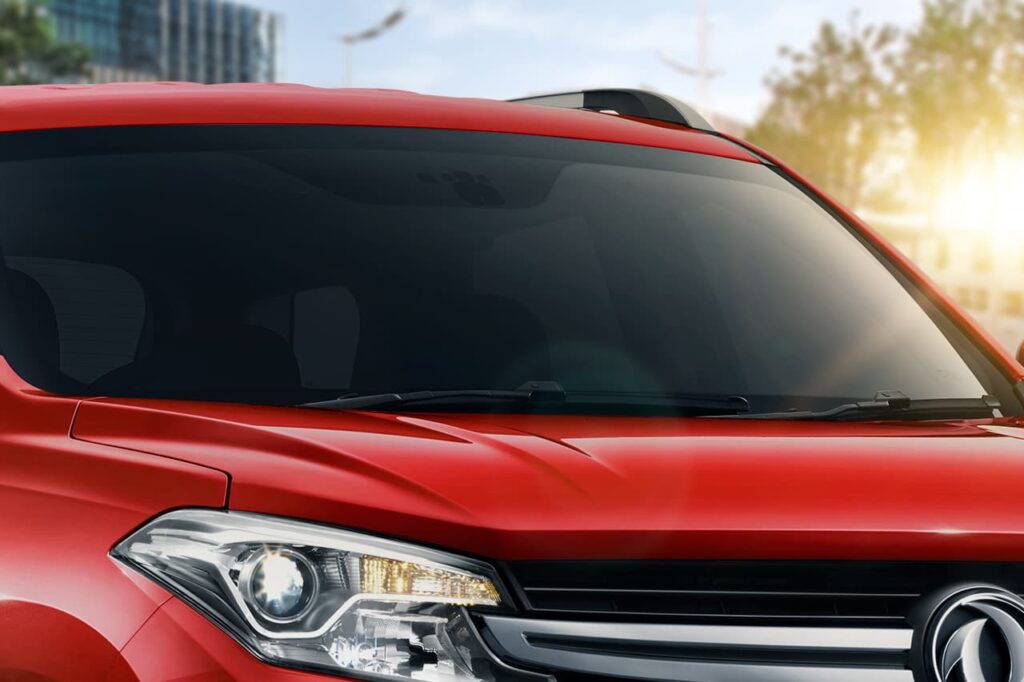 Hati-Hati! Pasang Kaca Film Terlalu Gelap Bisa Jerat Kamu dengan UU LLAJ, Bukan Cuma Urusan Gaya!